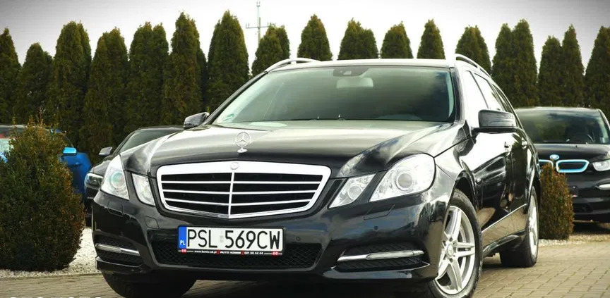 mercedes benz Mercedes-Benz Klasa E cena 49900 przebieg: 141000, rok produkcji 2011 z Słupca